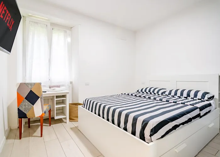 Gasthof Dimora Clodia-casa Intera Con Stanza Privata E Bagno In Condivisione *